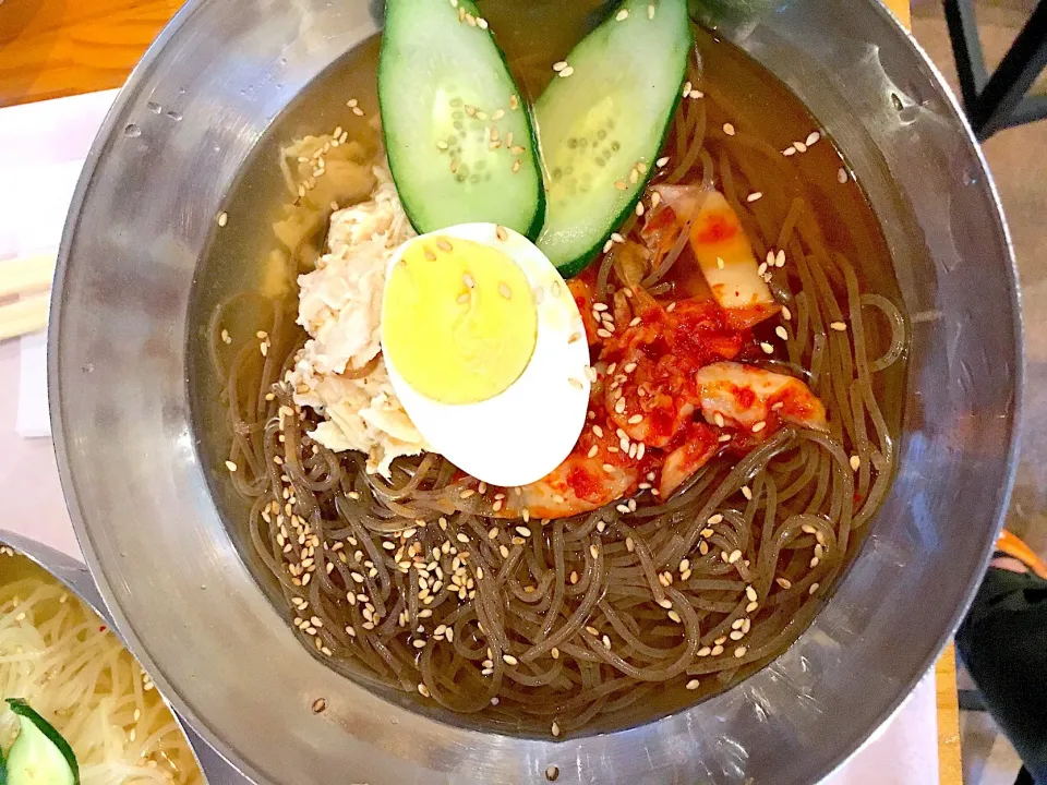 Snapdishの料理写真:韓国冷麺っす‼︎|TAKUPAPAさん