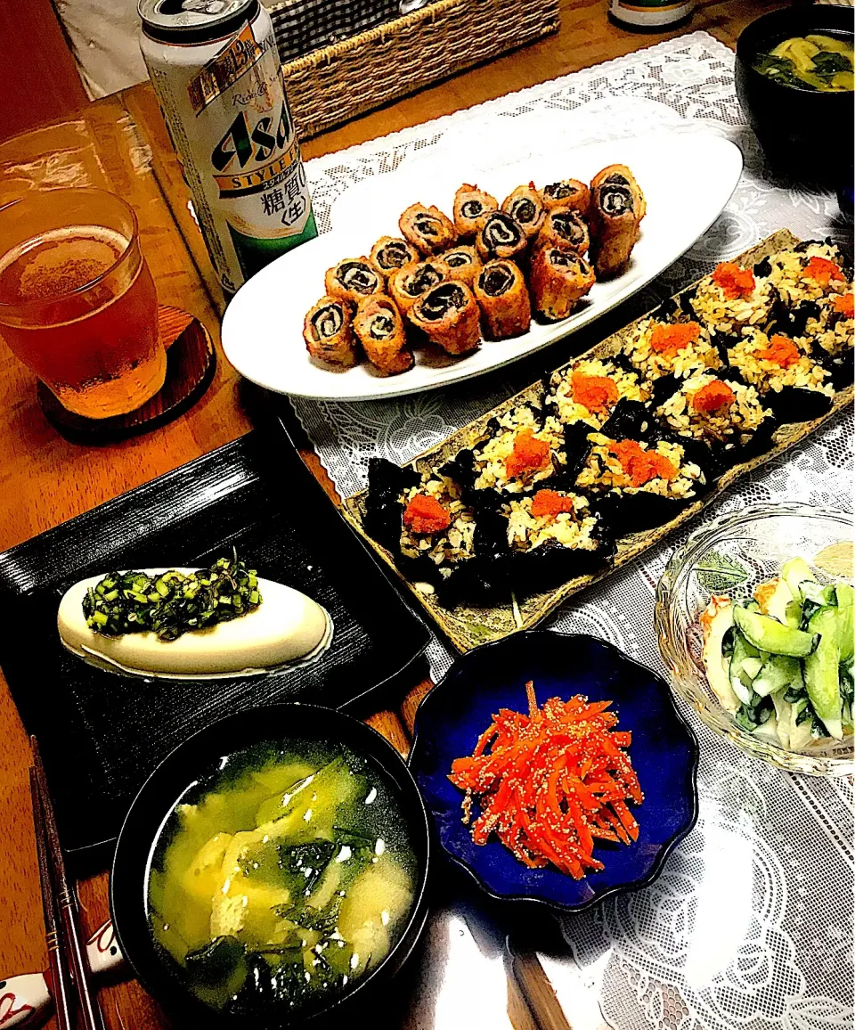 梅しそロールカツ、のりカップで明太のっけご飯 マルコメさんの料亭の味噌でツルムラサキとお揚げさんのお味噌その他色々|Yuko Kobayashiさん