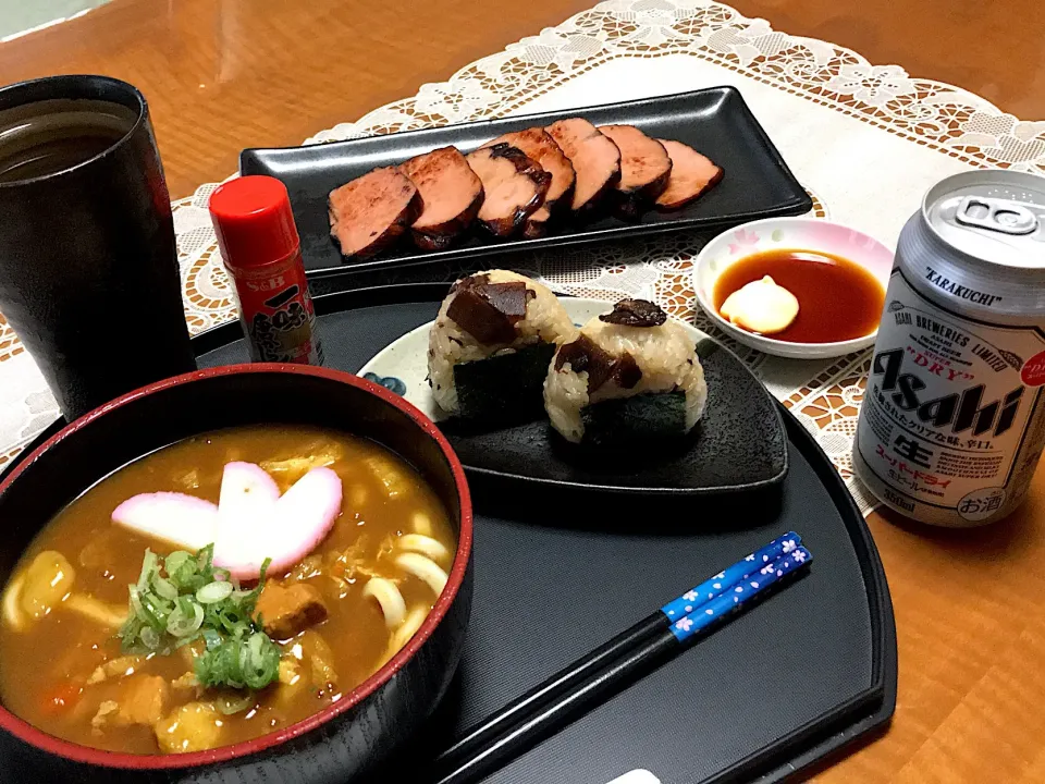 カレーライスの次の日のカレーうどん❤️

 #カレーうどん #夕飯|makoさん