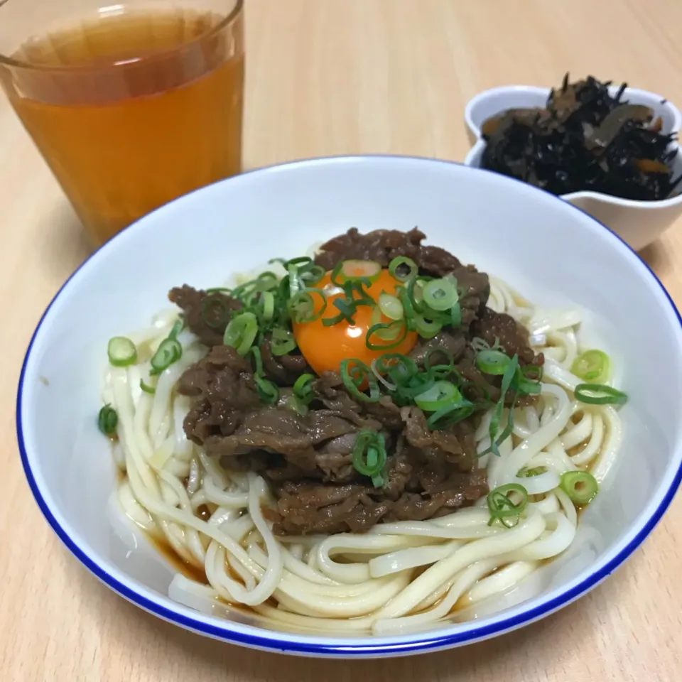 Snapdishの料理写真:肉うどん|ももちゃんさん