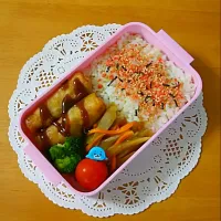 Snapdishの料理写真:🎵春巻き弁当|ひろさん