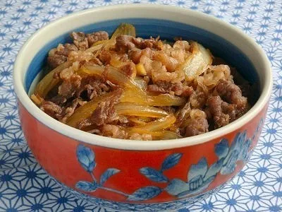 甘辛い味付けで、さらっと食べれる牛丼の作り方6選 #AllAbout|All About 料理レシピさん