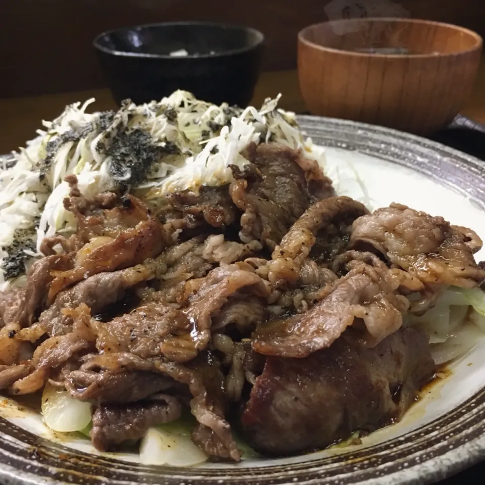 Snapdishの料理写真:和牛焼肉肉肉肉〜🍚🥢|七海さん