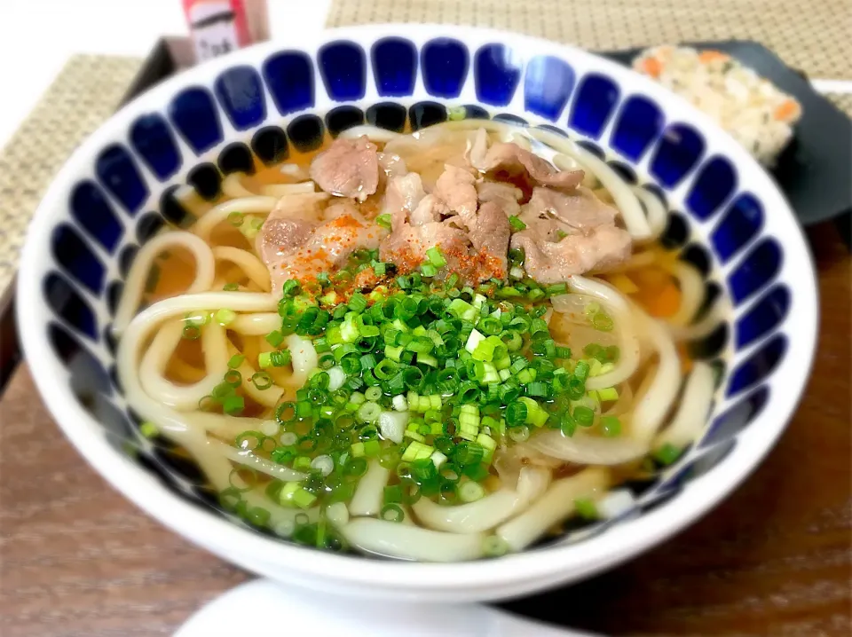 少し涼しくなったので、あったかい肉うどん。|yukiさん