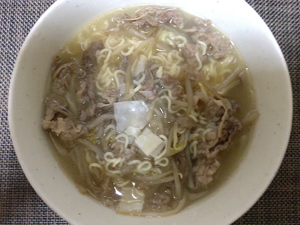 ワンタン麺(豚肉野菜炒め入)|ばーさんさん