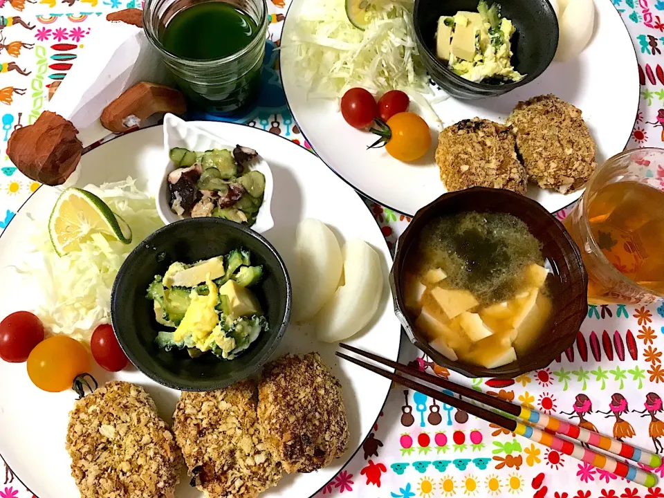 カレーせんべいの衣でカレーコロッケうま💓|noeさん