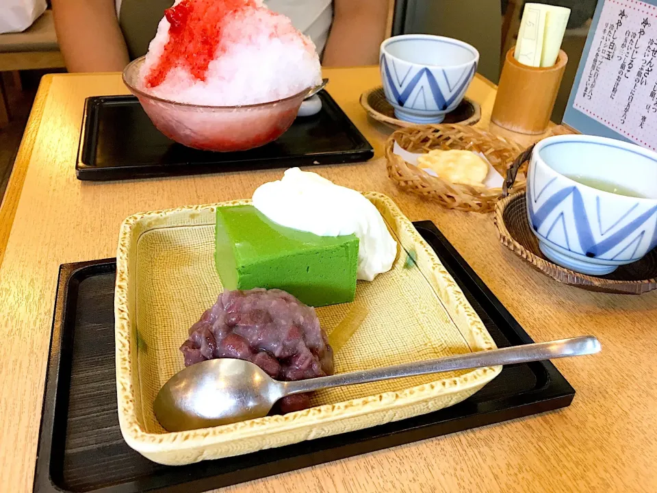 紀の善といえば、名物は抹茶ババロアですが…🍵＜🍧|leeさん