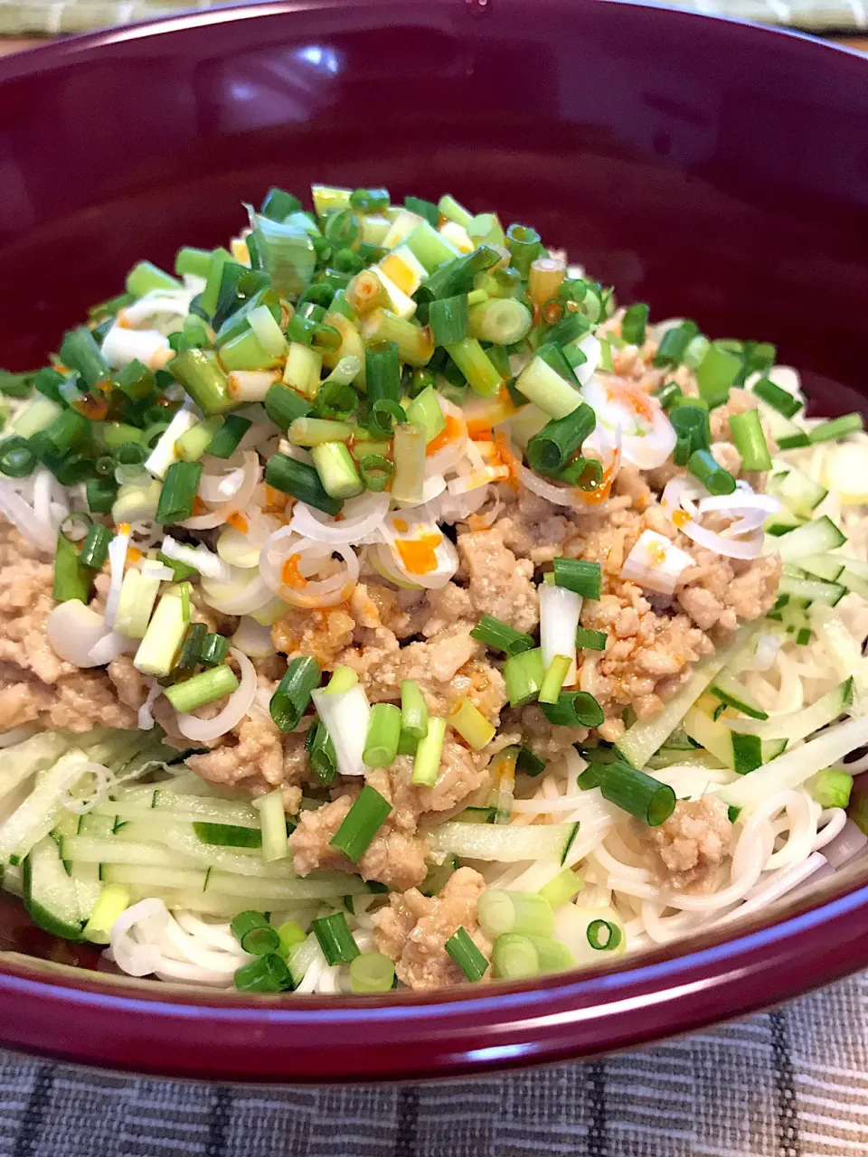 鶏肉味噌そうめん|マダムさん