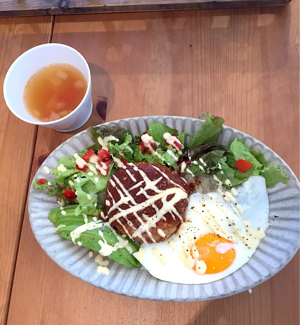 Snapdishの料理写真:ロコモコ丼|まつださんさん