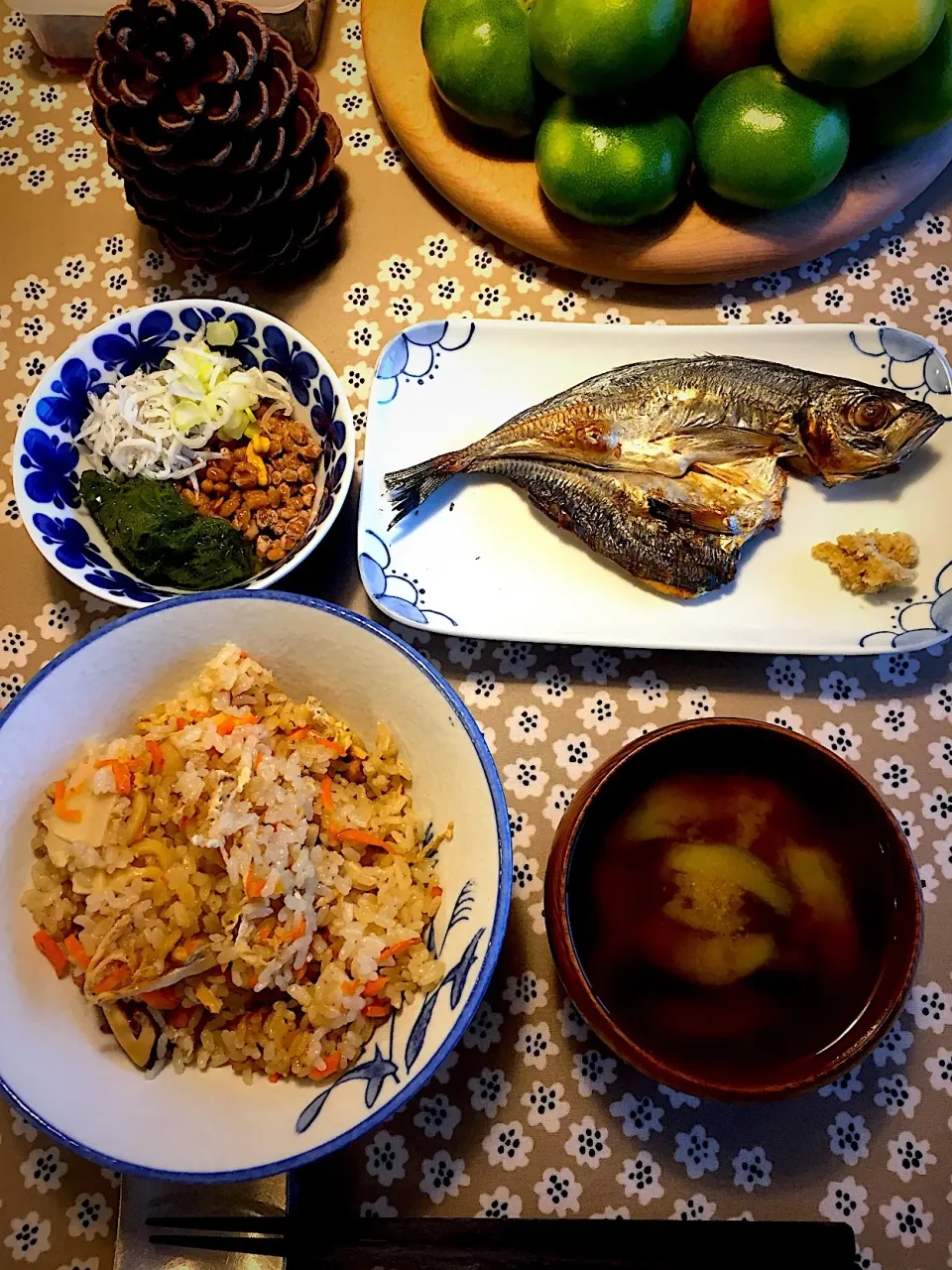 早松茸で炊き込みごはん😋|えのさん