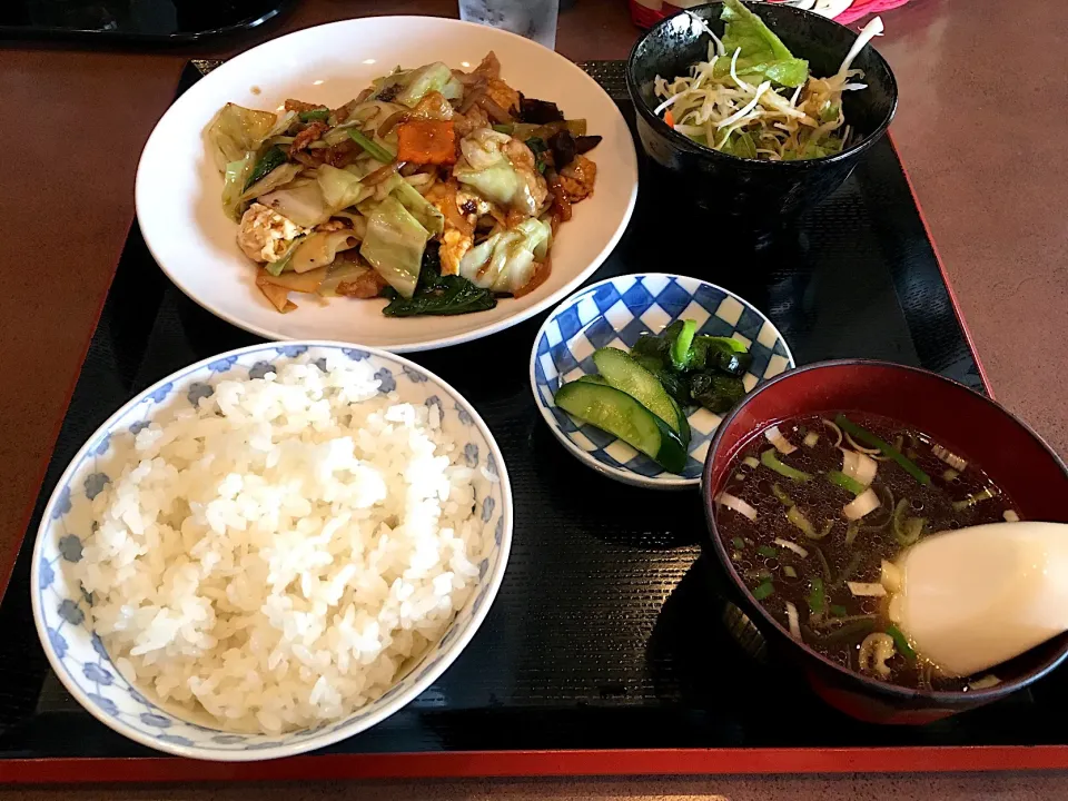 豚肉とキャベツ卵炒め定食|しのぶさん