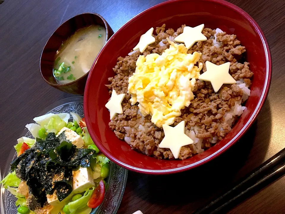 そぼろご飯の晩ご飯|mikaさん