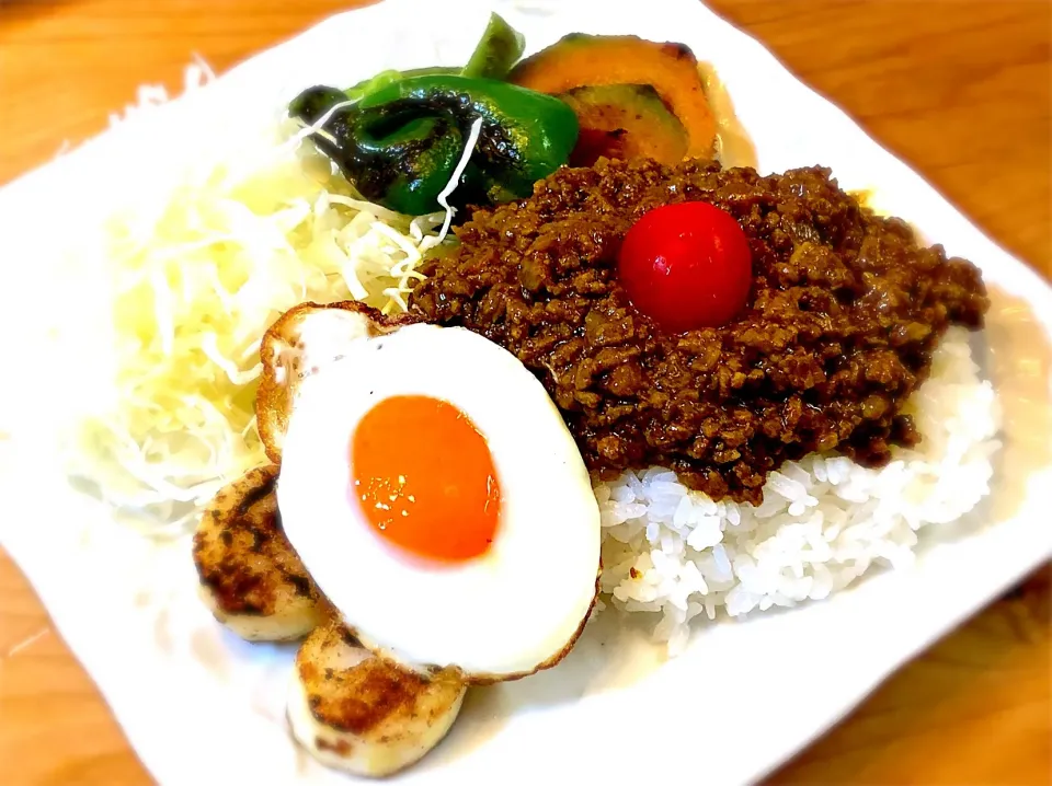 スパイスだけでつくる夏野菜のキーマカレー。|tesasakiさん