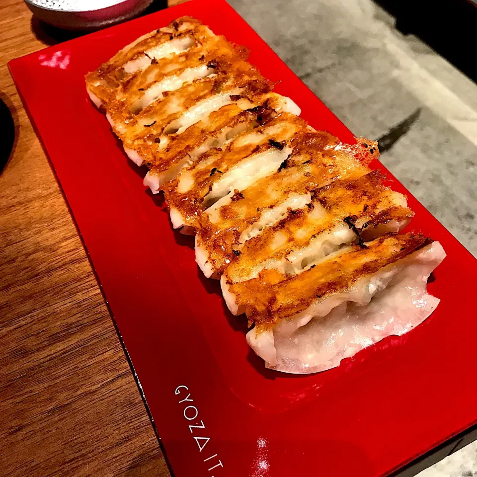 Snapdishの料理写真:GYOZA8個|r1990297さん