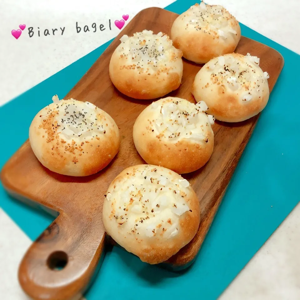 Snapdishの料理写真:❤️茹でないベーグル➰ B i a l y ❤️|ぷらっとさん