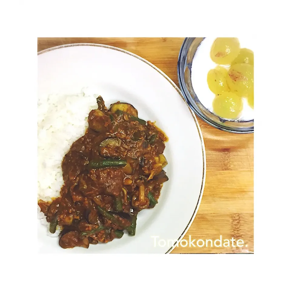 インゲンとお茄子のキーマカレー🍛♡|🇯🇵ともこちゃん。さん