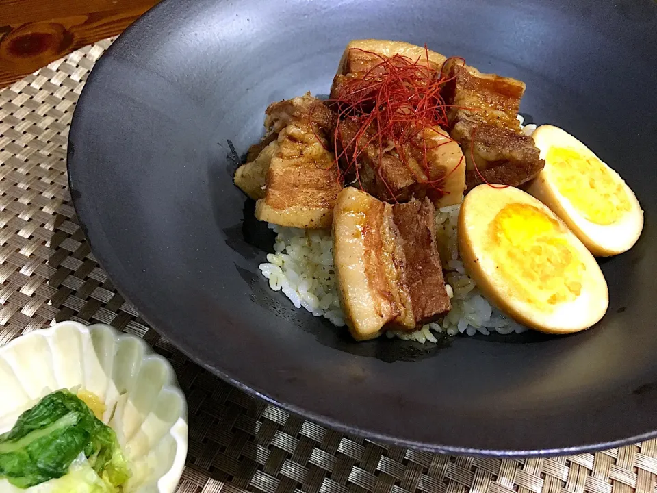 豚角煮丼|ばあばさん