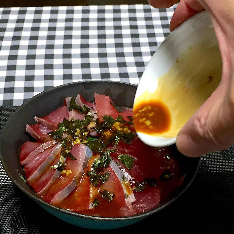 ハマチとマグロの海鮮丼!  (^-^)|Kei Satoさん