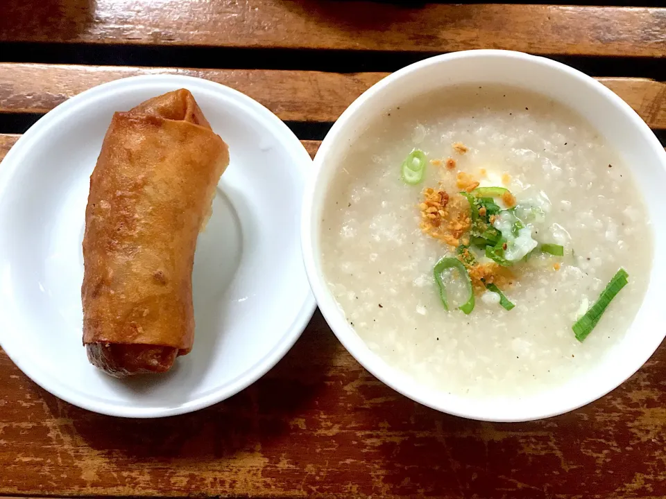 lumpia and egg caldo|Hezzyさん