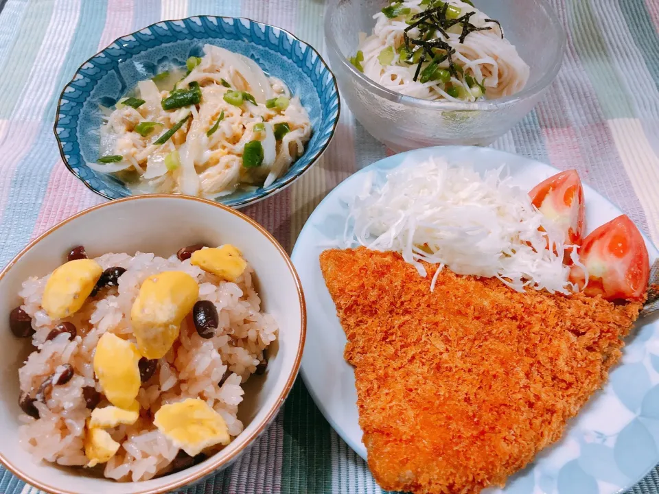 Snapdishの料理写真:🍀栗赤飯
🍀全粒粉そうめん
🍀鯵フライ
🍀玉ねぎ・えのきの卵とじ|🍀ミィーナ🍀さん