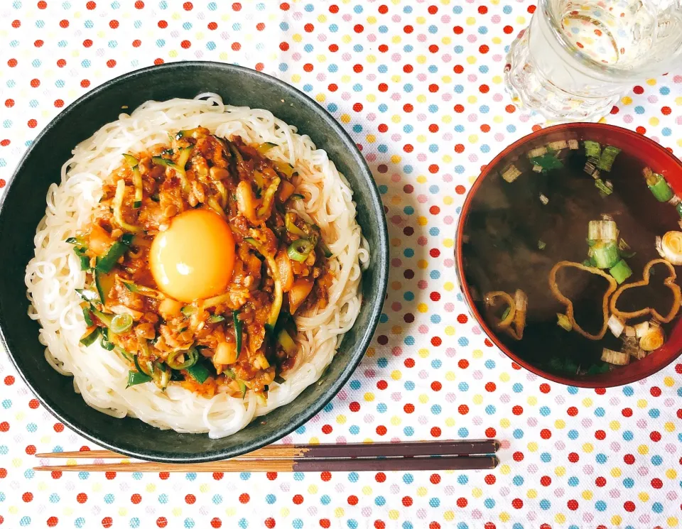 Snapdishの料理写真:キムチ納豆素麺|イカさん