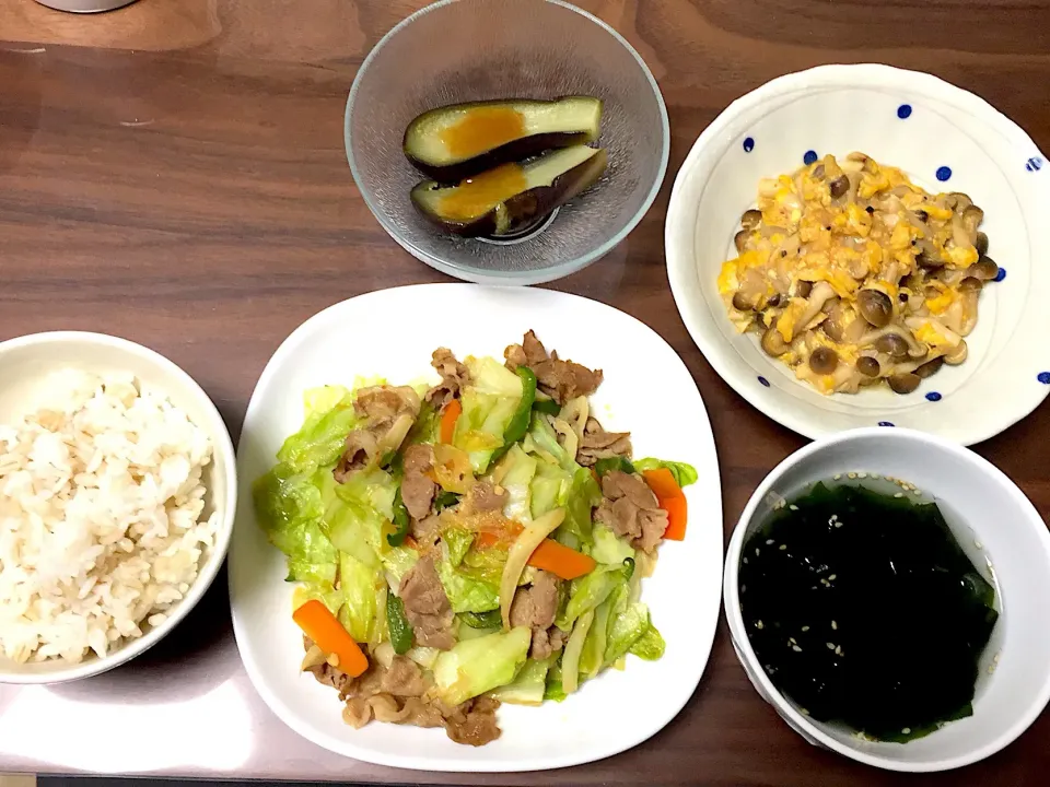 回鍋肉 煮なすの生姜味噌 きのこの中華玉子 わかめスープ|おさむん17さん