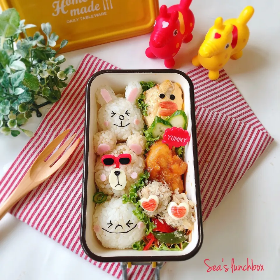 Snapdishの料理写真:ラインキャラのおにぎり弁当🍱|seaさん