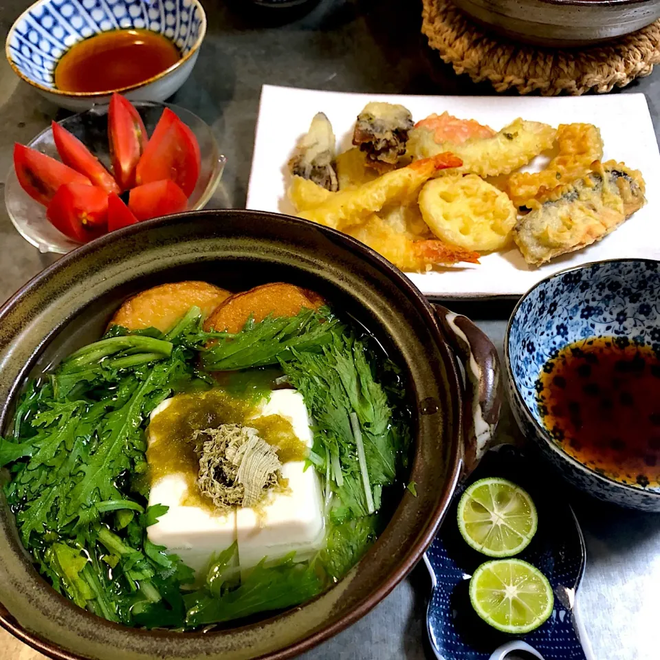 菊菜たっぷり湯豆腐で晩ごはん(ﾟ∀ﾟ)|nao子さん