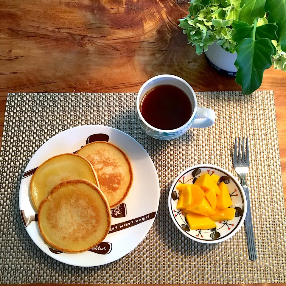 朝ごはん 2018・9・16|ローゼルさん