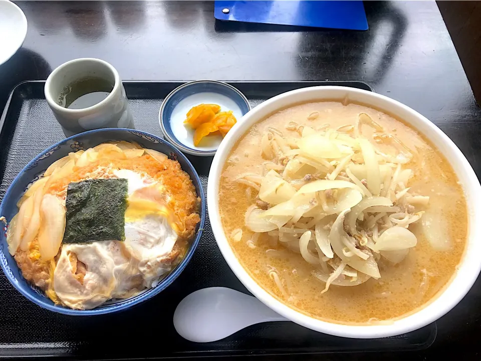 みそラーメンかつ丼セット|hide☆さん