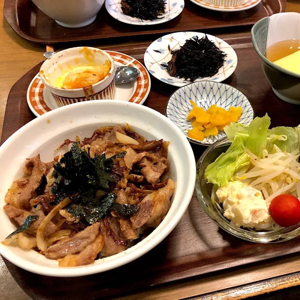 焼肉丼定食🥩🍚|buhizouさん