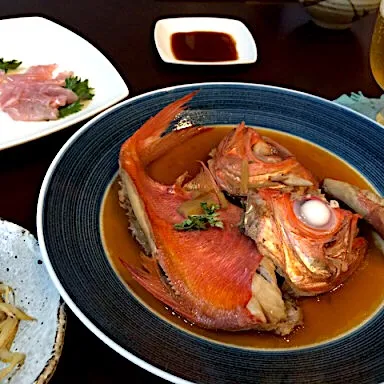 Snapdishの料理写真:金目鯛の煮付け＆刺身|BECKYさん