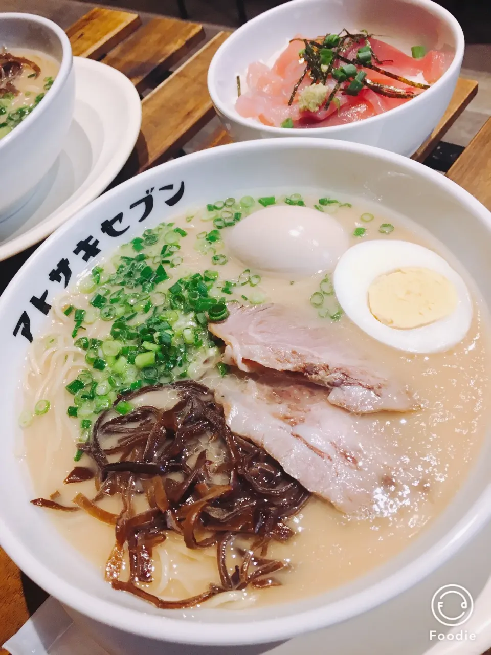 醤油とんこつ＆マグロ丼|キリくんさん