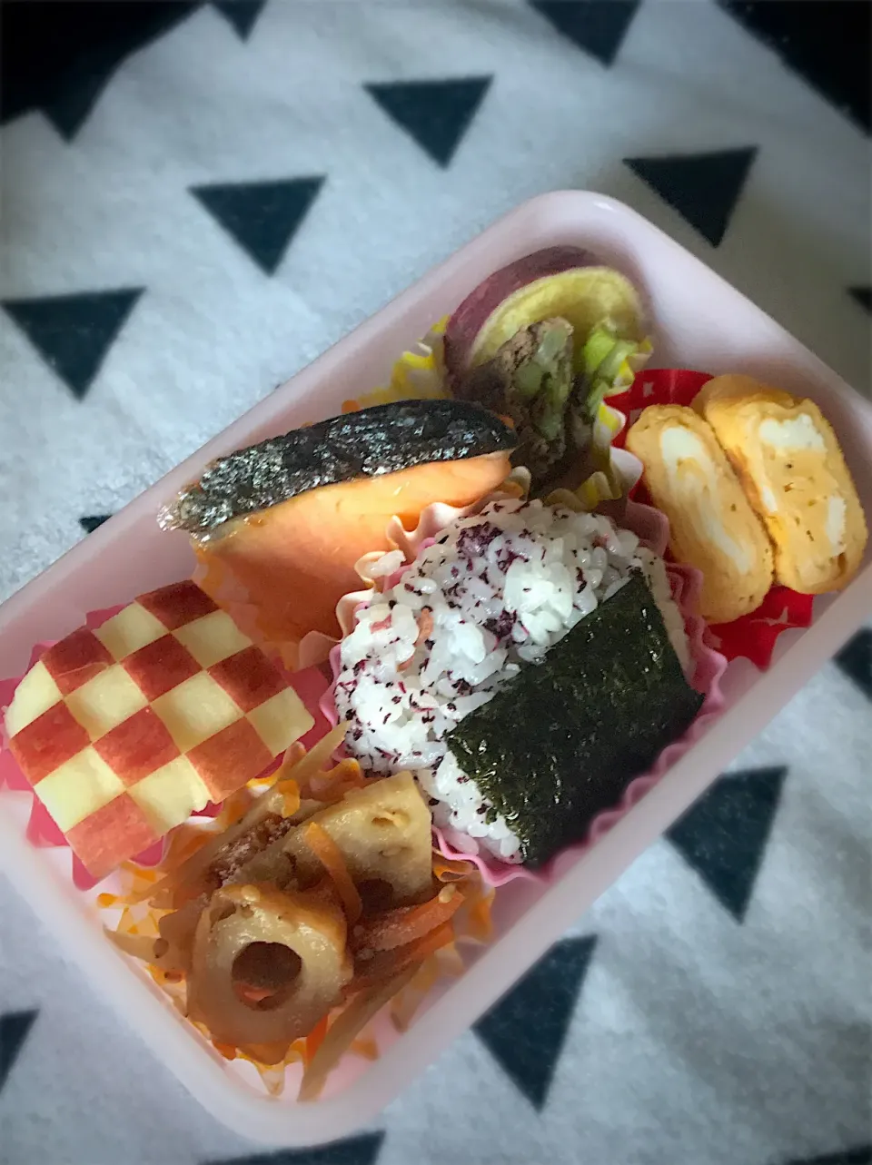 次女の幼稚園弁当🍙|n.mama🐇❤︎さん