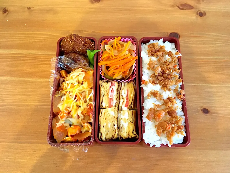 鶏そぼろ弁当|Emi Mikadoさん