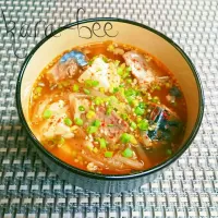 Snapdishの料理写真:ご飯にかけても旨っ♪韓国風!鯖缶ともやしの旨辛胡麻味噌スープ