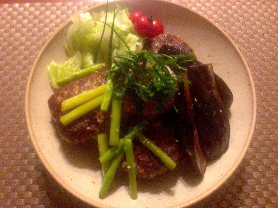 Hamburg steak w/grated radish sauce🍴おろしﾊﾝﾊﾞｰｸﾞｽﾃｰｷ|🌈Ami🍻さん