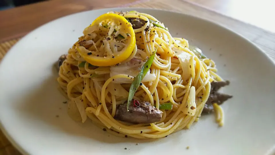 鶏ﾚﾊﾞｰのﾍﾟﾍﾟﾛﾝﾁｰﾉ～🍝
の昼ごはん✨|kaz(*･ω･)さん