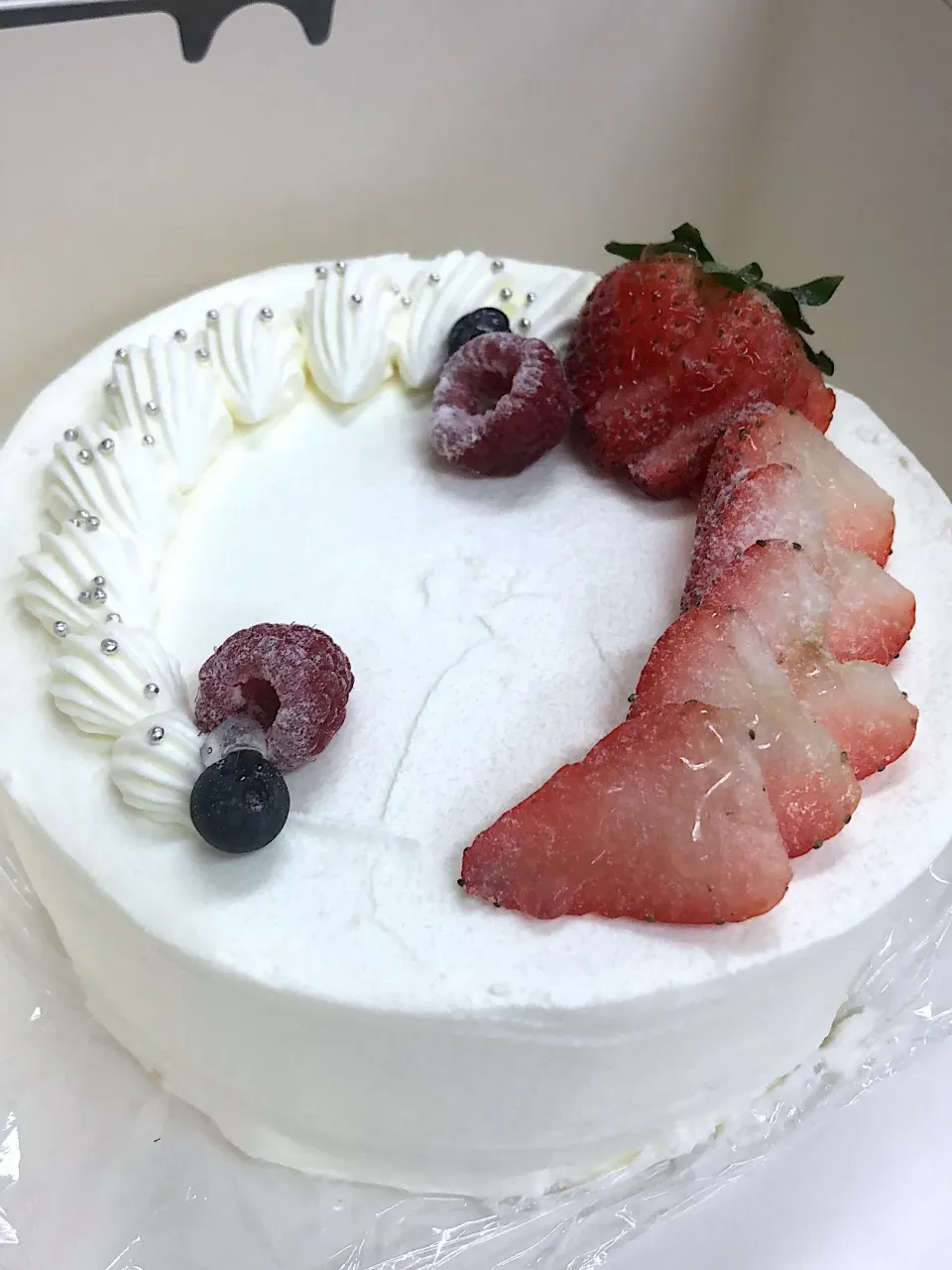 Snapdishの料理写真:ショートケーキ🍰|あきさん