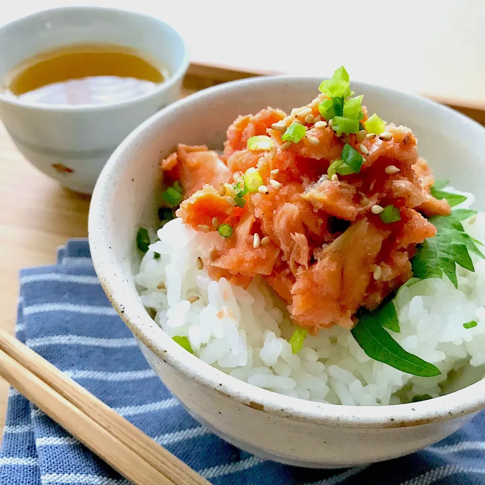 ご飯がすすむ 鮭めんたい♪|るん♪さん