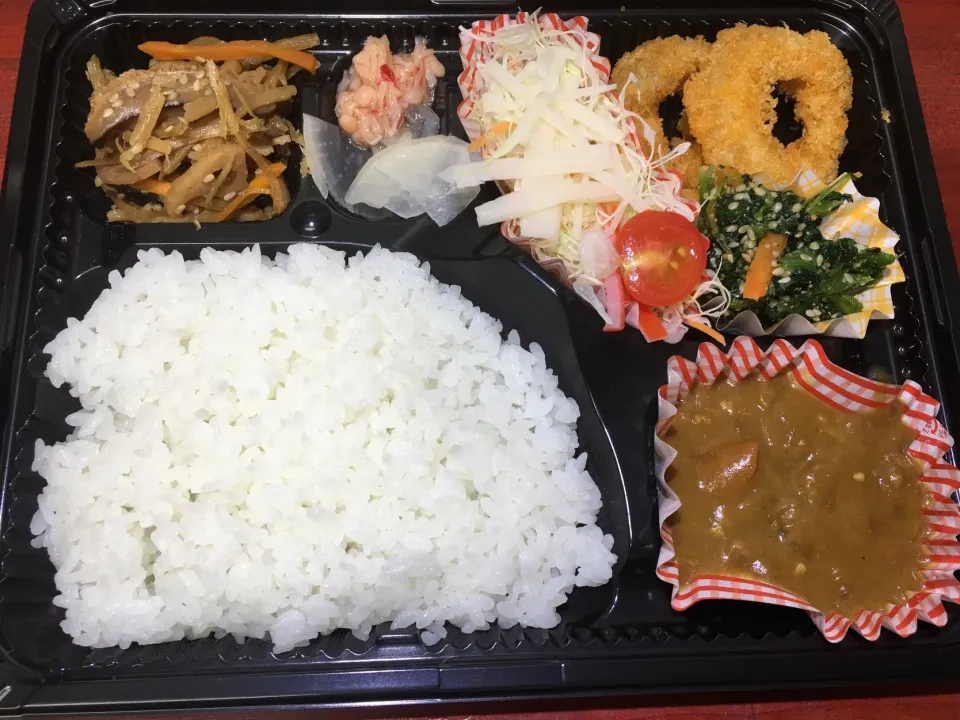 牛しゃぶカレー 日替わり宅配弁当 豊川市豊橋市一部エリア配達|Naokazu Kuritaさん