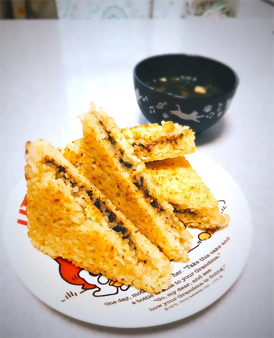 Snapdishの料理写真:焼きおにぎり🍙|もっさんさん