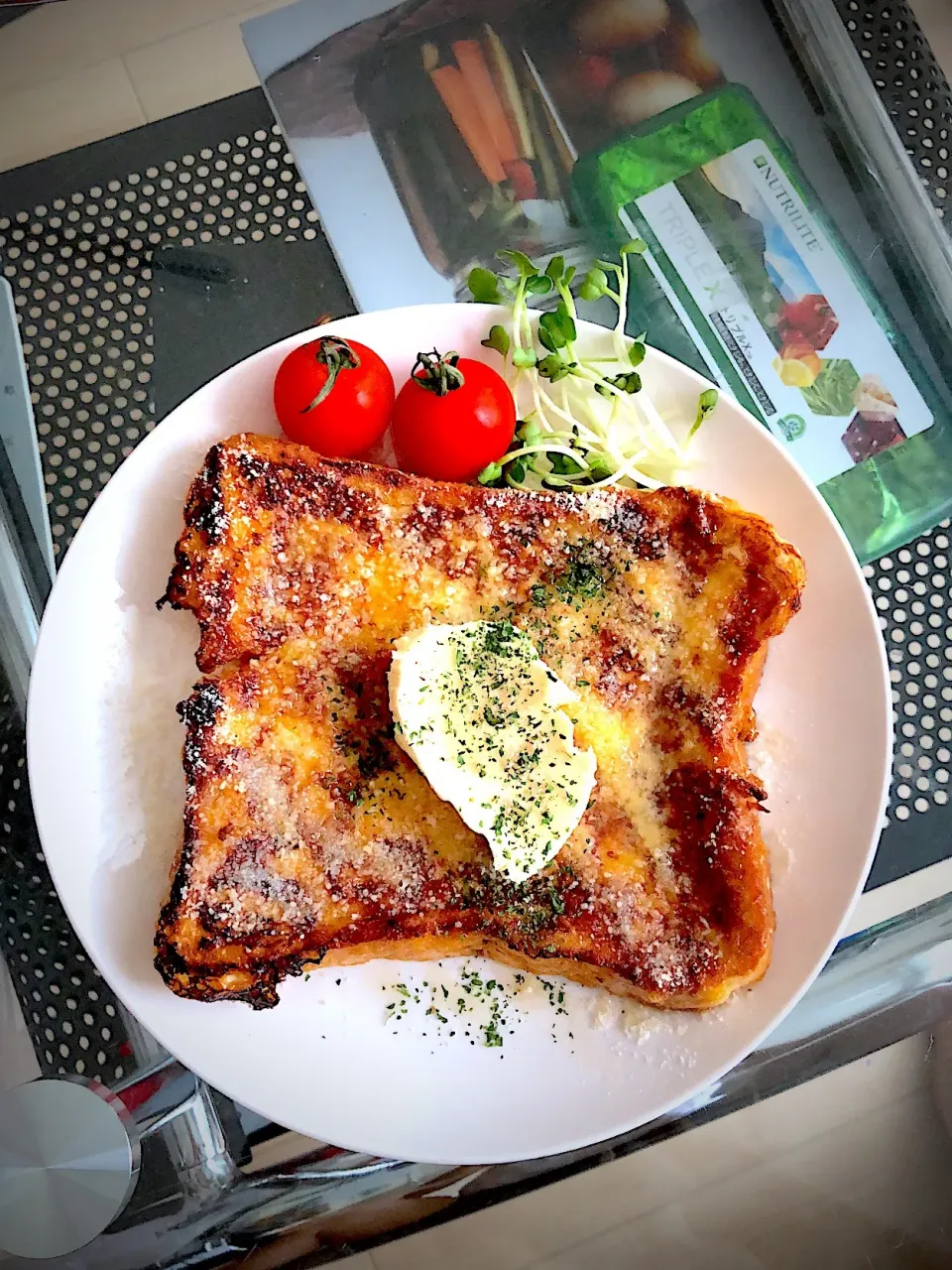 めちゃうま！cheese french toast #お家カフェ #フレンチトースト #ランチ #チーズフレンチトースト|まみさん