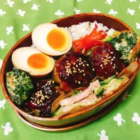 Snapdishの料理写真:ピーマン肉詰め弁当|Yukiyo  Aoyamaさん