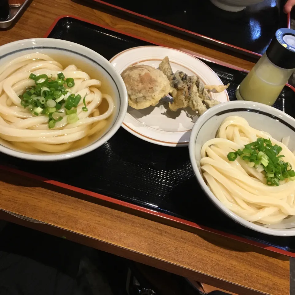 ひやあつうどんとしょうゆうどんのセット&しいたけこんぶ天@五郎(錦糸町)|yoooochanさん