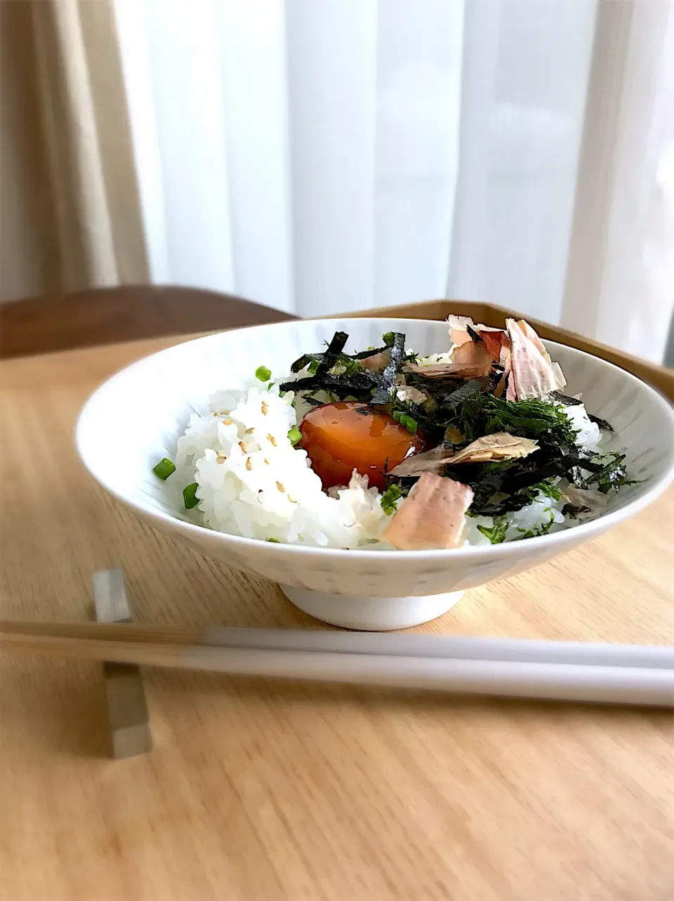 卵黄の醤油漬けぶっかけご飯🍚|かおり🐰さん