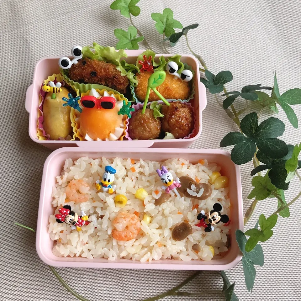 9/22❤︎娘の海老ピラフお弁当❤︎
娘は明日からの中高文化祭準備のため今日は学校です🏫
#今日のお弁当 #弁当 #お昼ごはん #娘弁当 #ランチ|Makinsさん