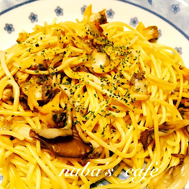 あさりと舞茸の和風パスタ ◡̈♥︎|なばちゃん。さん