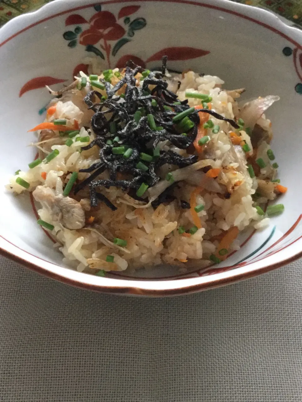 #炊き込み御飯
#土鍋で炊く
#おこげ
#五目御飯|yumisukeさん