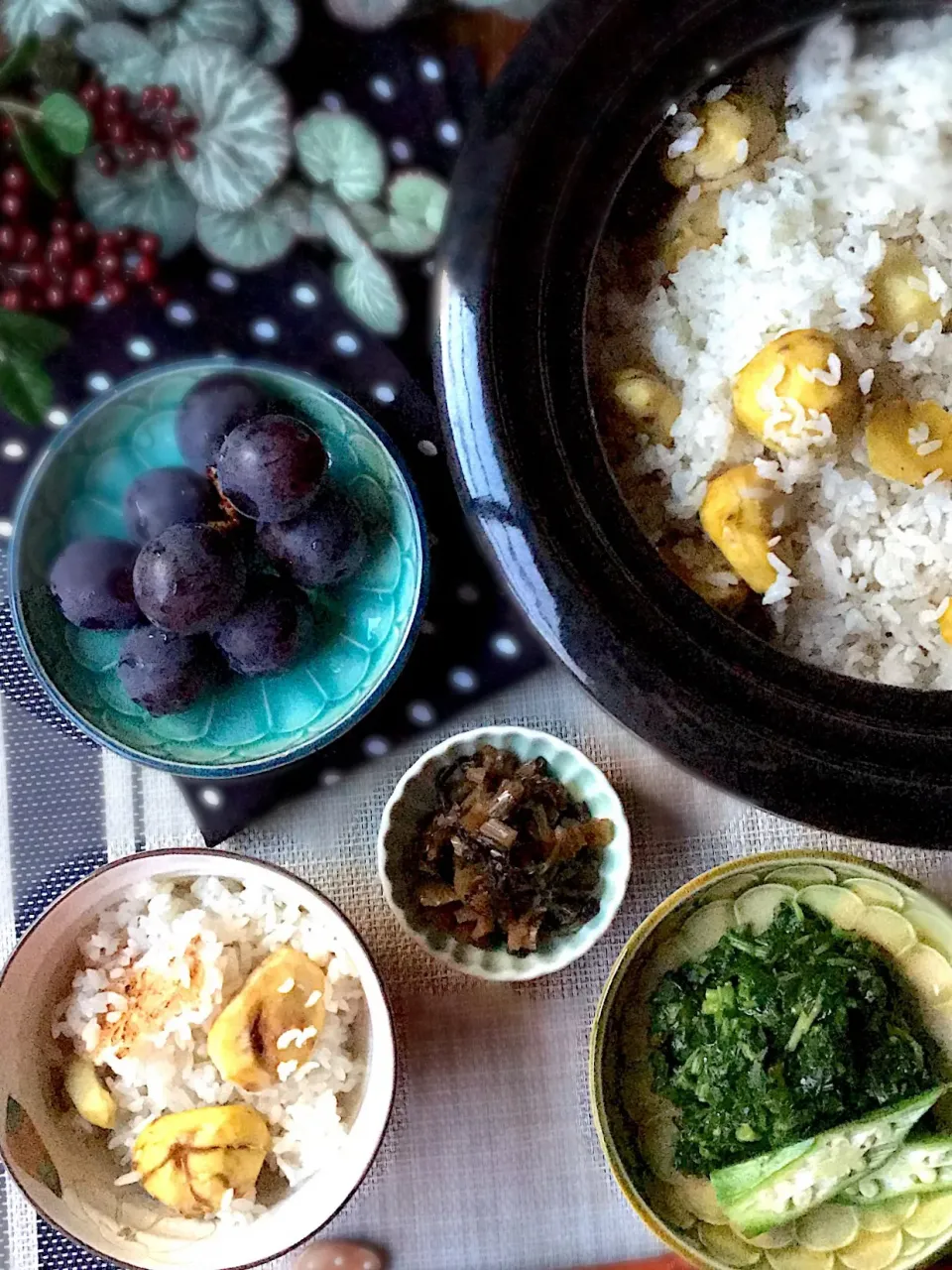 Snapdishの料理写真:かまどさん電気 秋の贅沢 栗ご飯|ゆみさん